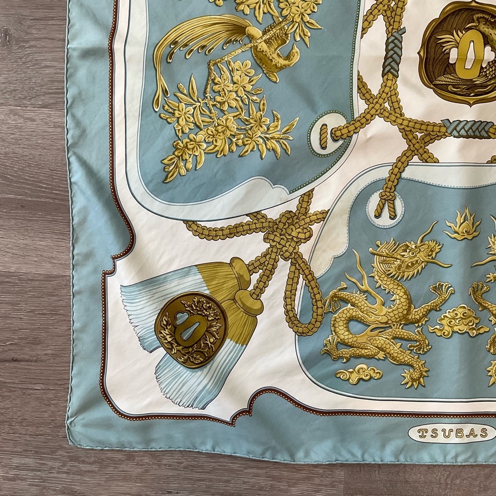 Hermes Tsubas 90cm Silk Scarf. RARE. - Picture 2 of 5